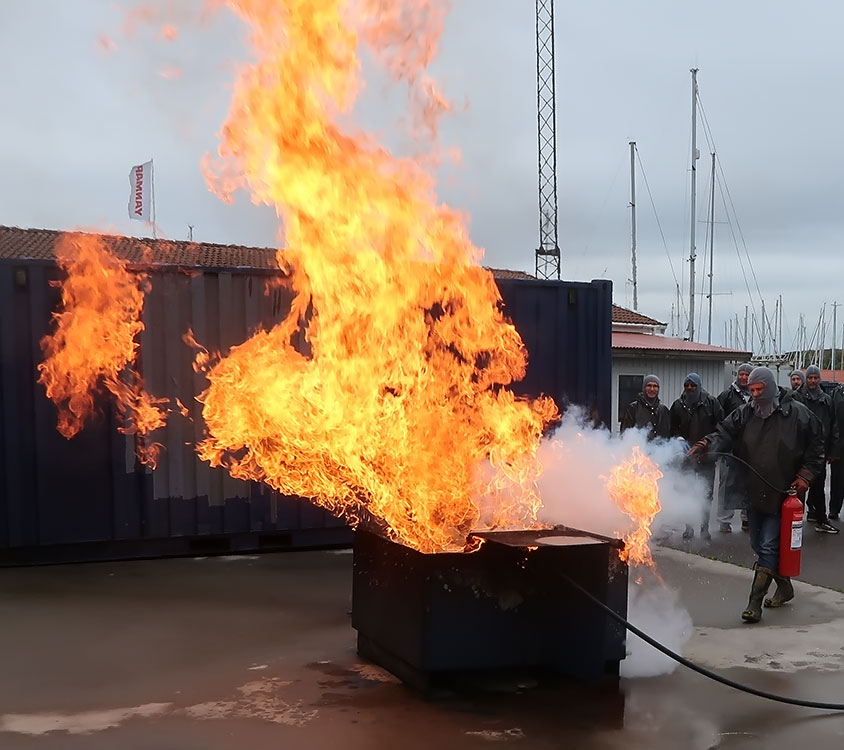 Aladdin's safety training at Öckerö Maritime Center, Sweden