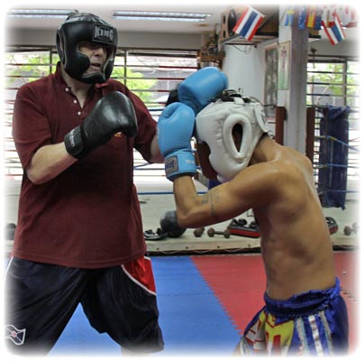 Aladdin's adventure at Chakrit Muay Thai School in FUNKY TOWN/ Bangkok