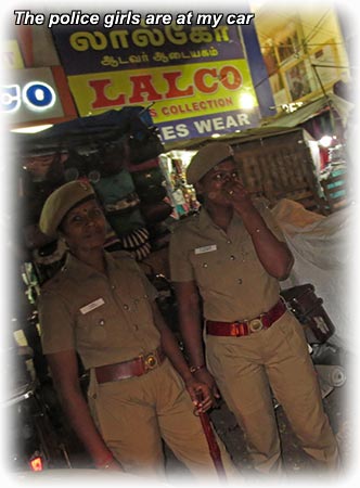 Aladdin's adventure at Pondy Bazaar in Chennai/ Madras
