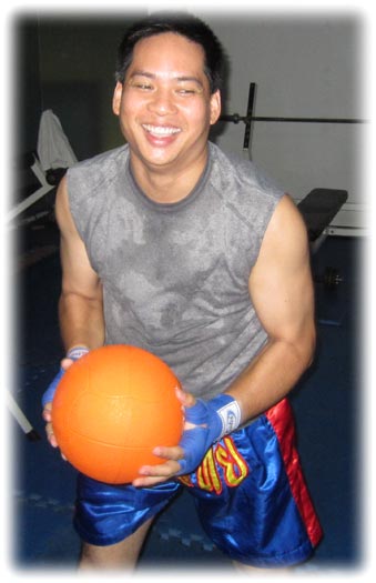 Aladdin's adventure at Bangkok Fight Club in Bangkok / FUNKY TOWN