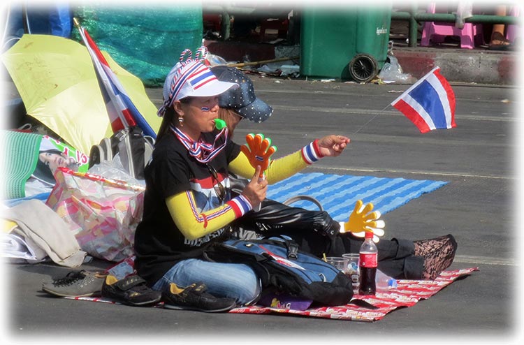 SHUT DOWN Bangkok with People's Democratic Reform Committee (PDRC) and Suthep Thaugsuban