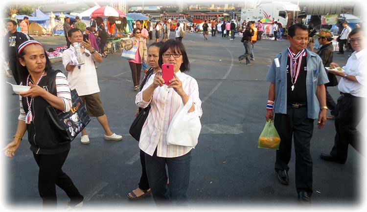 SHUT DOWN Bangkok with People's Democratic Reform Committee (PDRC) and Suthep Thaugsuban