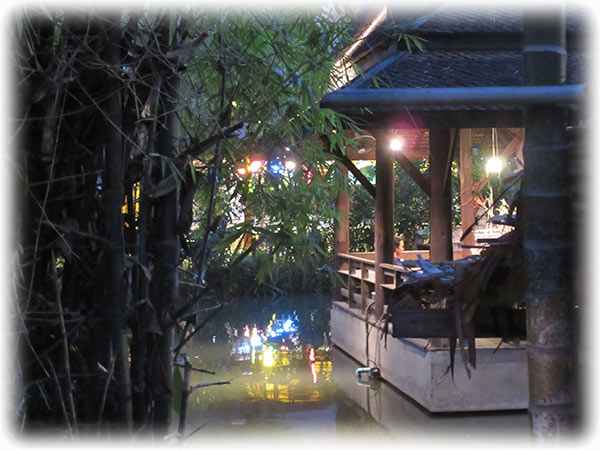 Aladdin's adventure at the Siam Niramit
