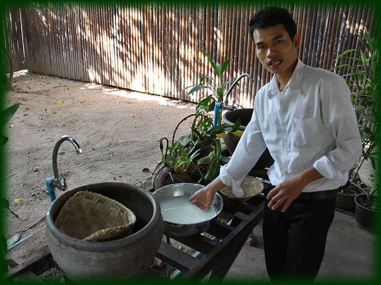 Aladdin cooking Lao food in Vientiane - Lao Experience