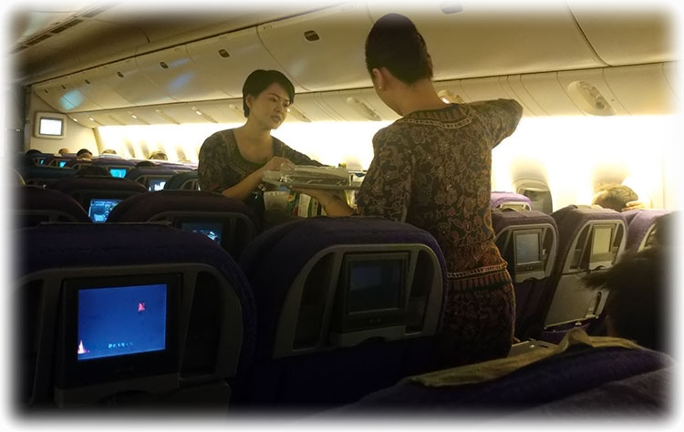 Singapore Airlines flight SQ 983 to Singapore