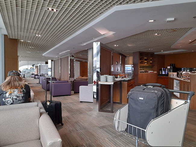 Thai Airways lounge at Suvarnabhumi International Airport