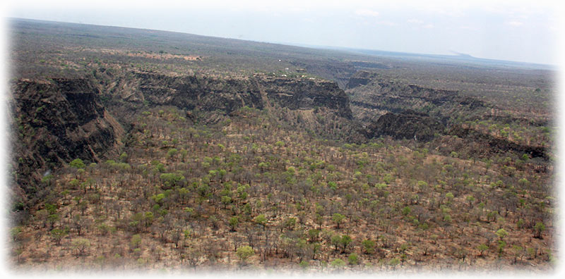 Aladdin's adventure at Victoria Falls - Zambezi Spectacular - Helicopter Tour