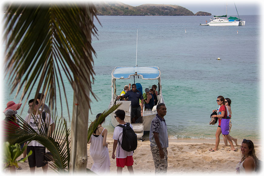 With South Sea Cruises to Denarau marina